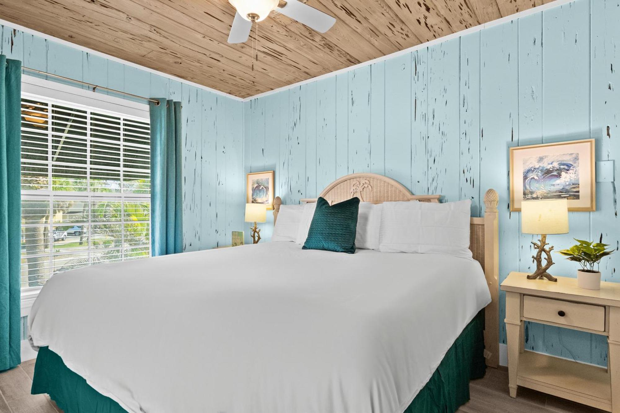Parrot Beach Cottages سيستا كي الغرفة الصورة